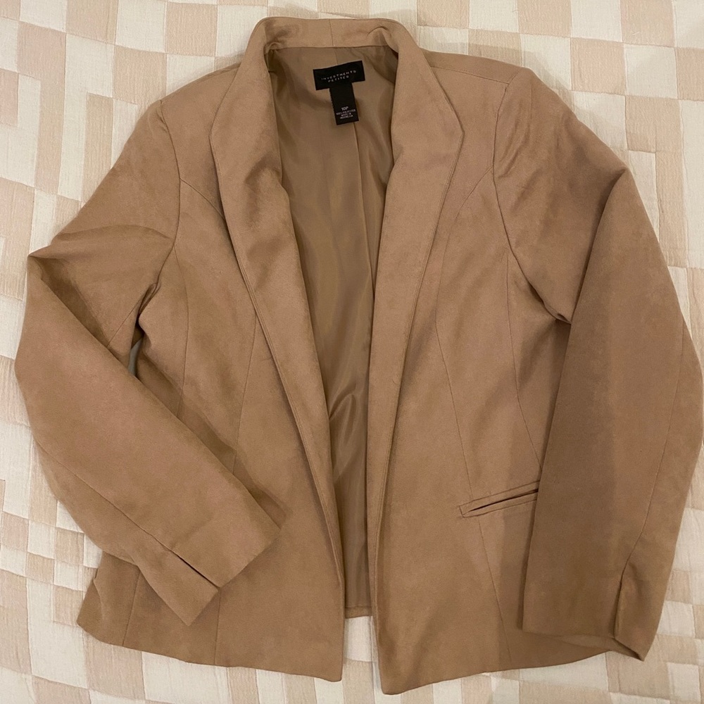 Faux-suede, high-collared blazer. - Picture 2 of 8